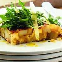 Omeleta s rukolou a parmazánem