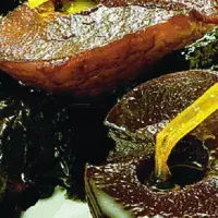 Svařené hrušky se sušenými švestkami Svařené hrušky se sušenými švestkami