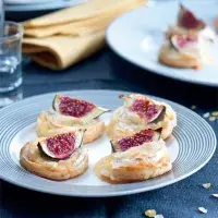 Koláčky s fíky & kozím sýrem