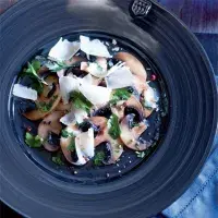Houbové carpaccio Houbové carpaccio