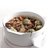 Hovězí na pivě s bylinkovými knedlíčky