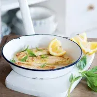 Opékaný čerstvý sýr s citronem