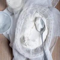 Domácí smetanový sýr à la ricotta Domácí smetanový sýr à la ricotta