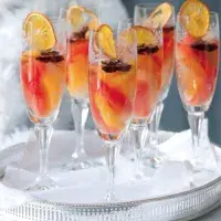 Citrusy ve vinném želé