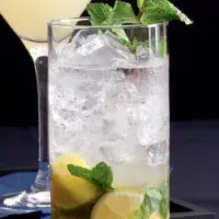 Ananasové mojito