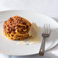 Richardova boloňská omáčka s tagliatelle Richardova boloňská omáčka s tagliatelle