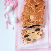 Velikonoční cop s trojí náplní