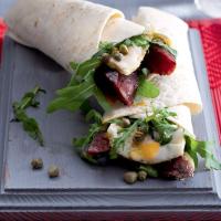 Wrap s chorizem & vejce