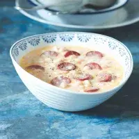 Bílá fazolová polévka s klobásou podle dědy Emila