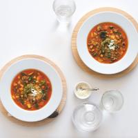 Hrstková polévka minestrone