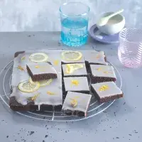 Bleskový kakaový koláč s citronovou polevou