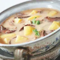 Bramborová polévka s houbami Bramborová polévka s houbami