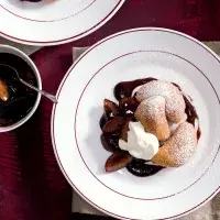 Bramborové krokety plněné povidly