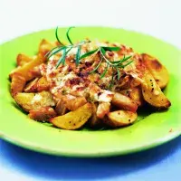 Krůta zapečená s bramborami