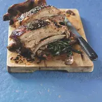 Bůček pečený na šalvěji Bůček pečený na šalvěji