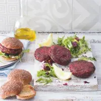 Burgery z řepy a fety Burgery z řepy a fety