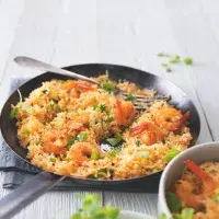 Cajunská smažená rýže s krevetami