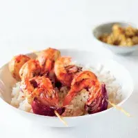 Špízy chilli krevety, brambory