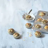 Citronové muffiny s mákem a mandlemi Citronové muffiny s mákem a mandlemi