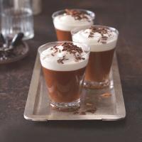 Čokoládové pohárky s irskou whiskey & baileys Čokoládové pohárky s irskou whiskey & baileys