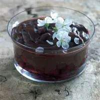 Čokoládový pudink s višněmi