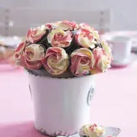 Sladká kytice cupcaků Sladká kytice cupcaků