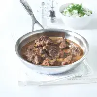 Daňčí roštěnky po burgundsku