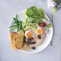 Fazolovo-tuňákový hummus Fazolovo-tuňákový hummus