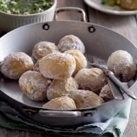 Brambory na loupačku s omáčkou pebre