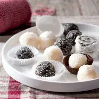 Makovo-kokosový šnek a kuličky