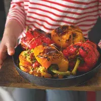 Grilované plněné papriky s kuskusem Grilované plněné papriky s kuskusem