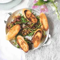 Grilované sýrové minisendviče Grilované sýrové minisendviče