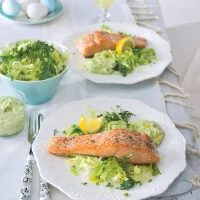 Grilovaný losos se sauce verte Grilovaný losos se sauce verte