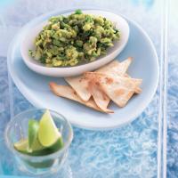 Guacamole s domácími chipsy 