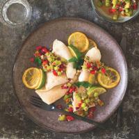 Halibut s kiwi salsou