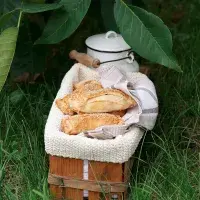 Houbové pirožky s lučinou Houbové pirožky s lučinou