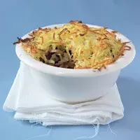 Hovězí s bramborovou pokličkou