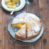 Hrnkový hruškový koláč