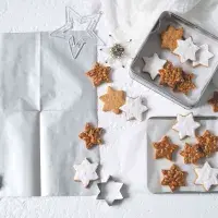 Arašídovo-karamelové hvězdičky Arašídovo-karamelové hvězdičky