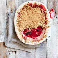 Jablečno-ostružinový krambl