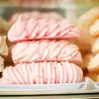 Co s bílky, které zbyly z vánočního pečení?