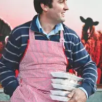 Klobásky Cumberland Christophera Robertsona