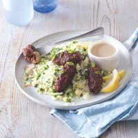 Kofty s tahini omáčkou a květákovou rýží