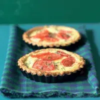 Koláč ze směsi rajčat Koláč ze směsi rajčat