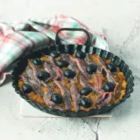 Pissaladière se sardelkami Pissaladière se sardelkami