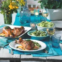 Krůtí stehna na šalvěji