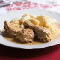 Kuře na paprice s noky Kuře na paprice s noky