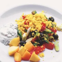 Zelenina na kuskusu s broskvovou omáčkou