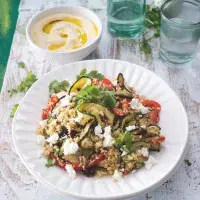 Kuskusový salát s grilovanou zeleninou