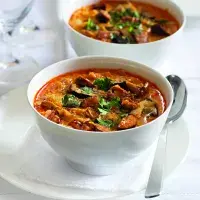 Kyselica: sytá a bohatá polévka, jejíž příprava nikoho nezruinuje